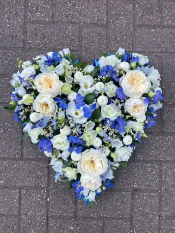 Blue & White Loose Heart